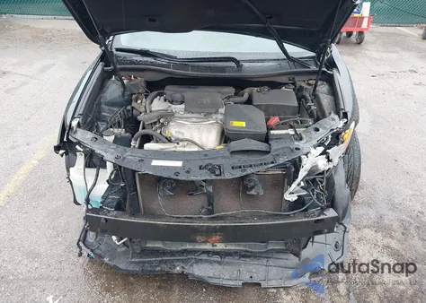 2012 Toyota Camry Se z USA, uszkodzony, nr VIN 4T1BF1FK2CU144714